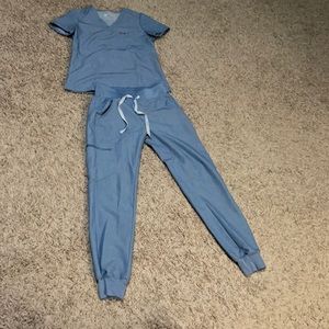 FIGS ➕ Heathered Indigo xxs scrub set